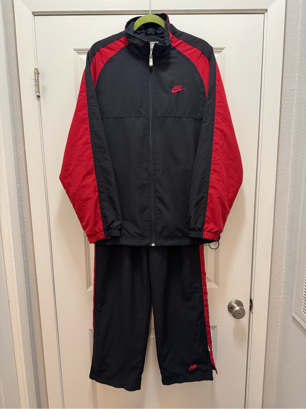 Vintage Nike Black Red Tracksuits Embroidered Nike Logo.